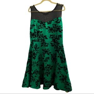 Green & Black Plus Size A-Line Floral Dress